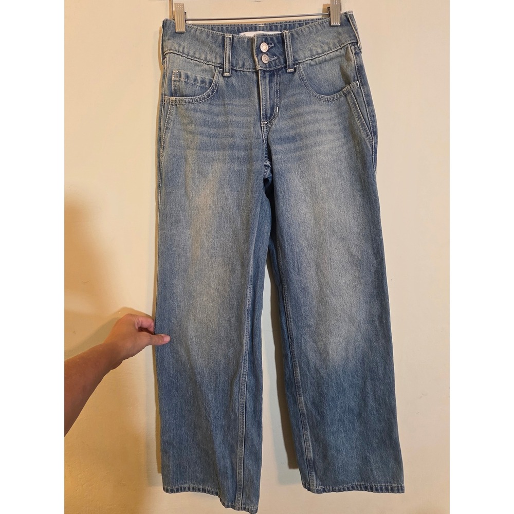 Hollister Low-Rise Baggy Jeans Light Wash Blue W23 Short 000s Wide Leg Denim